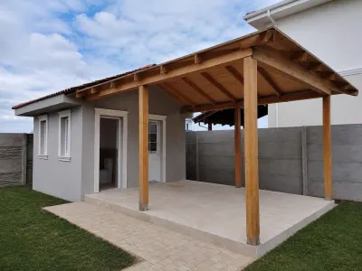 CASA INDIVIDUALA - ANEXA 12 MP - CURTE AMENAJATA COMPLET - foto 3