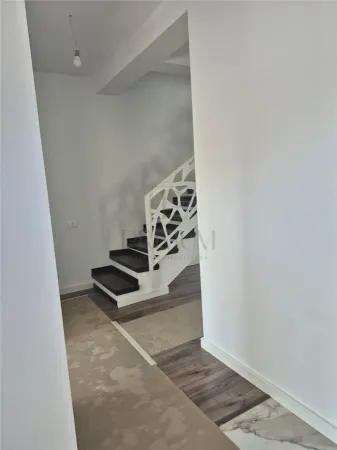 Casă 5 camere Moșnița Nouă - poza 9