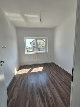 Casă 5 camere Moșnița Nouă - poza 10