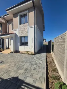 Duplex despartit - zona excelenta - finiaje premium - Mosnita Noua