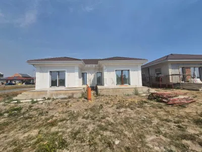 Casă 3 camere Moșnița Nouă - poza 6