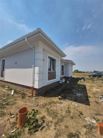 Casă 3 camere Moșnița Nouă - poza 7