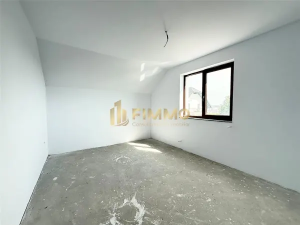 Casă 6 camere Ipotești - poza 10