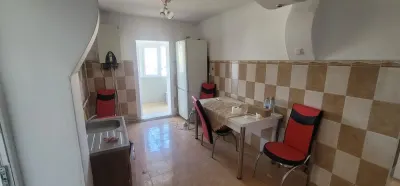 Apartament 2 camere, decomandat, et.2, zona Dedeman - foto 2
