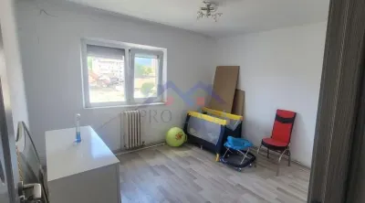 Apartament 2 camere, decomandat, et.2, zona Dedeman - foto 4