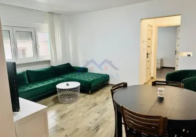 Apartament 2 camere, Cetate, Bulevard, mobilat, utilat - foto 1