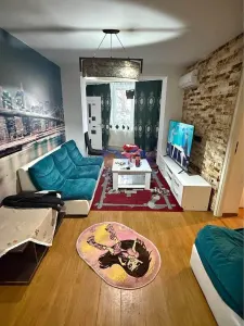 Apartament 4 camere decomandat in Cetate - foto 1