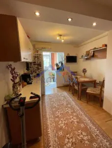 Apartament 2 camere, decomandat in Ampoi 3, et.3 - foto 2