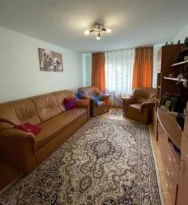 Apartament 2 camere, decomandat in Ampoi 3, et.3 - foto 3