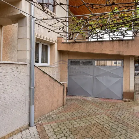 Casă 7 camere Suceava - poza 2