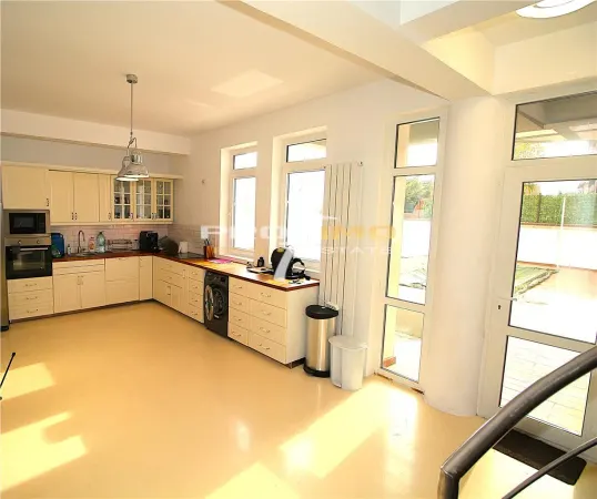Casă 6 camere Mamaia-Sat - poza 9