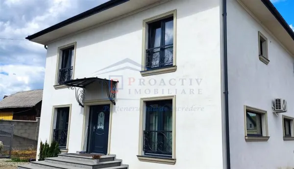 Casă 7 camere Șcheia - poza 1