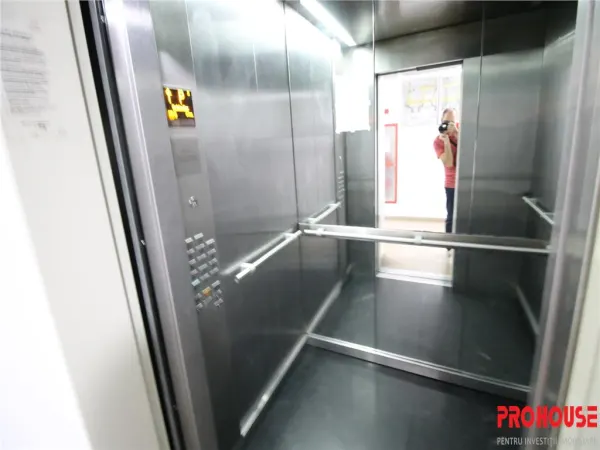 Apartament 3 camere Bacău - poza 15