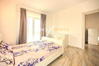 Statiunea Mamaia - Apartament 2 camere Cu vedere partiala la Mare si Lac - Mamaia