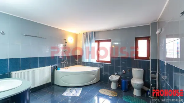 Casă 6 camere Bacău - poza 16