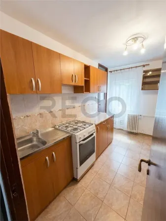 Apartament 3 camere Oradea - poza 8