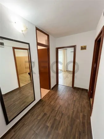 Apartament 3 camere Oradea - poza 10