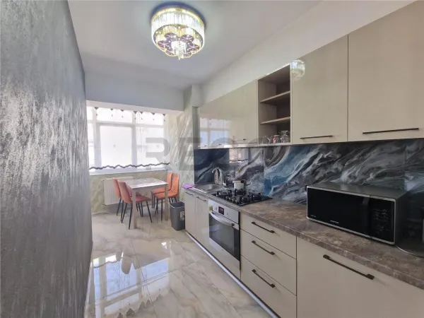 Apartament 3 camere Oradea - poza 11