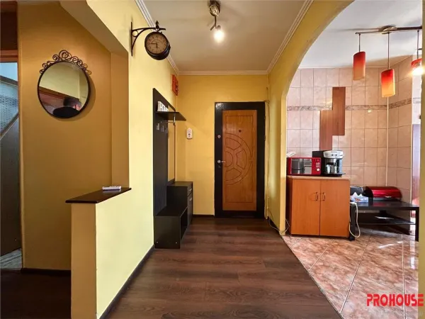 Apartament 3 camere Bacău - poza 11