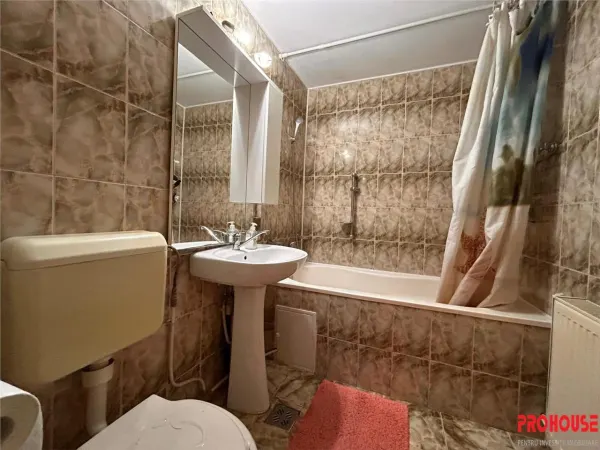 Apartament 3 camere Bacău - poza 15