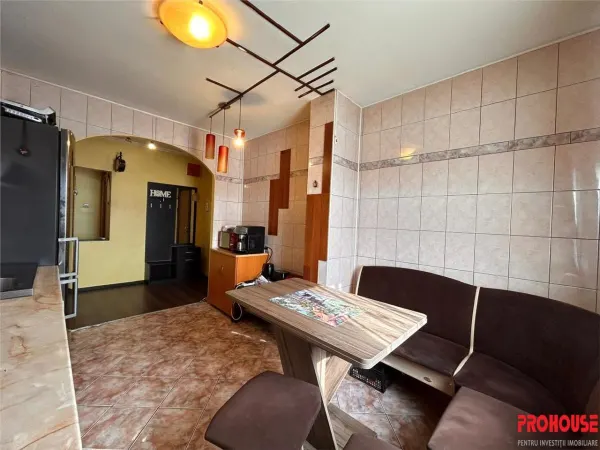 Apartament 3 camere Bacău - poza 9