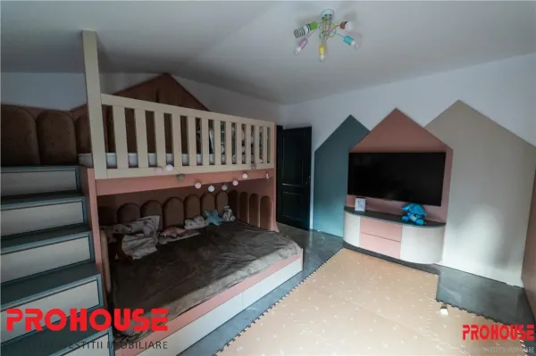 Apartament 3 camere Bacău - poza 11
