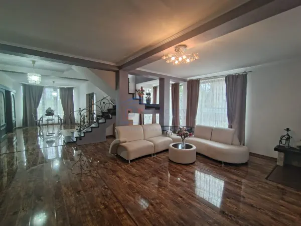 Casă 5 camere Moara - poza 2