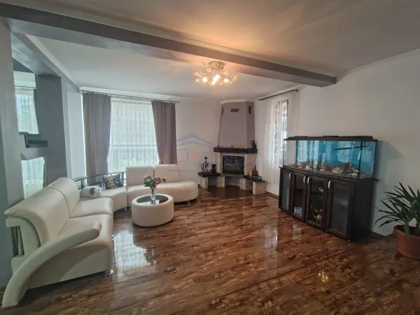 Casă 5 camere Moara - poza 3