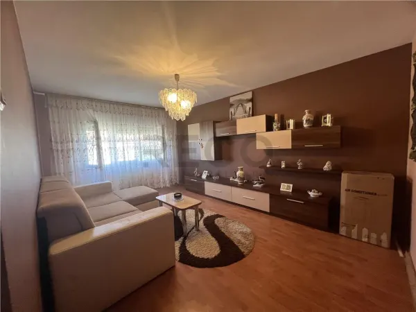 Apartament 3 camere Oradea - poza 2