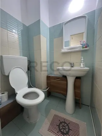 Apartament 3 camere Oradea - poza 12