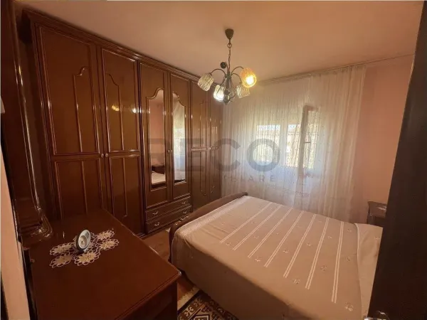 Apartament 3 camere Oradea - poza 7