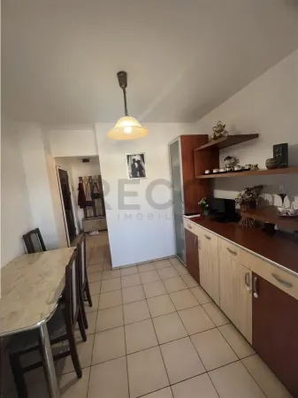 Apartament 3 camere Oradea - poza 8