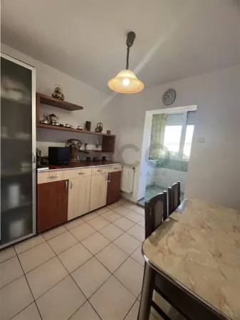 Apartament 3 camere Oradea - poza 9