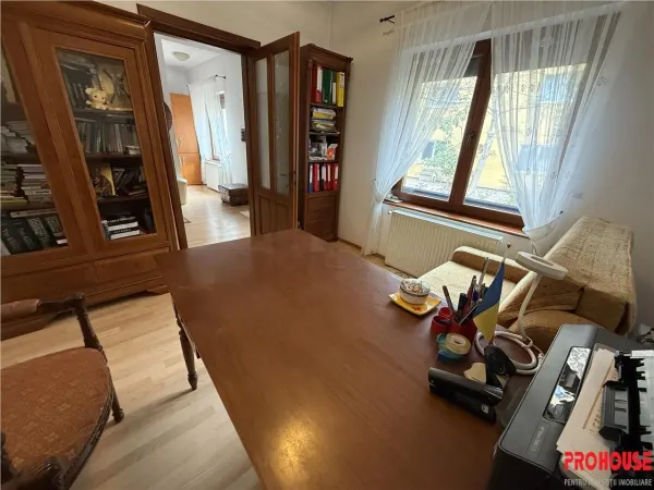 Casă 8 camere Bacău - poza 14