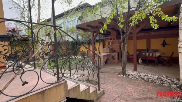 Casă 8 camere Bacău - poza 8