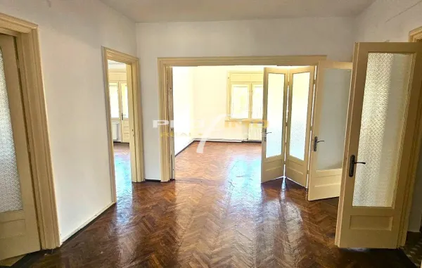 Apartament 6 camere Constanța - poza 1