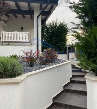 Casă 5 camere Ipotești - poza 3