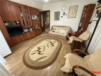 Apartament 2 camere decomandate - etajul 2 - ULTRACENTRAL - foto 3