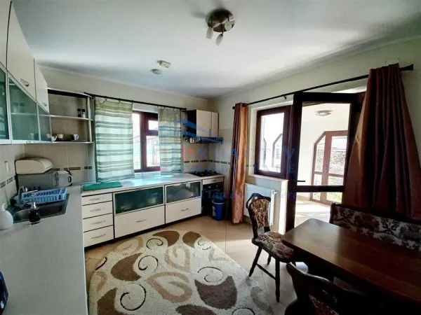 Casă 5 camere Suceava - poza 5