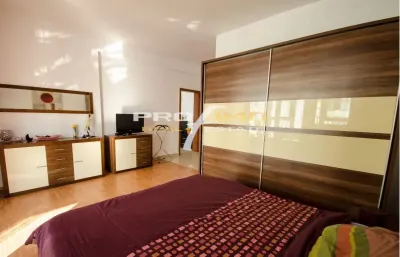Mamaia, central, 3 camere decomandate lux, 130 mp - foto 9