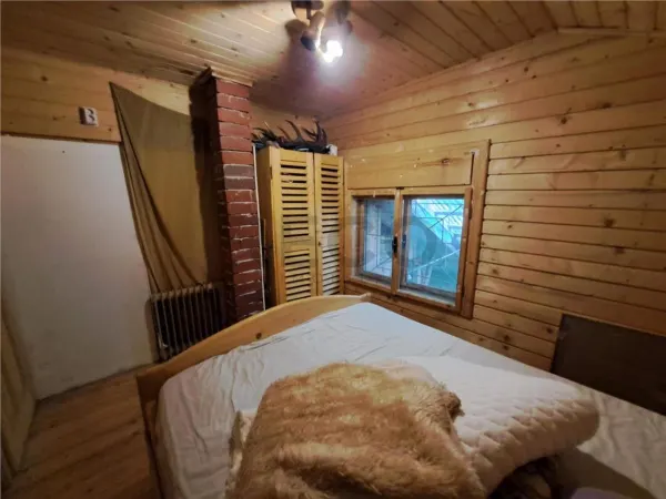 Casă 7 camere Pietroasa - poza 18