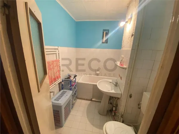 Apartament 3 camere Marghita - poza 8