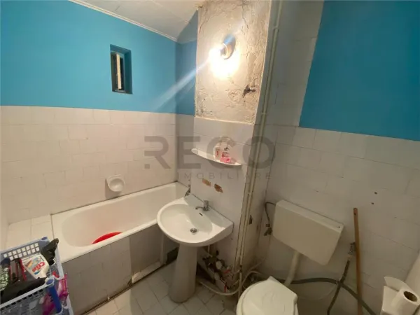 Apartament 3 camere Marghita - poza 9