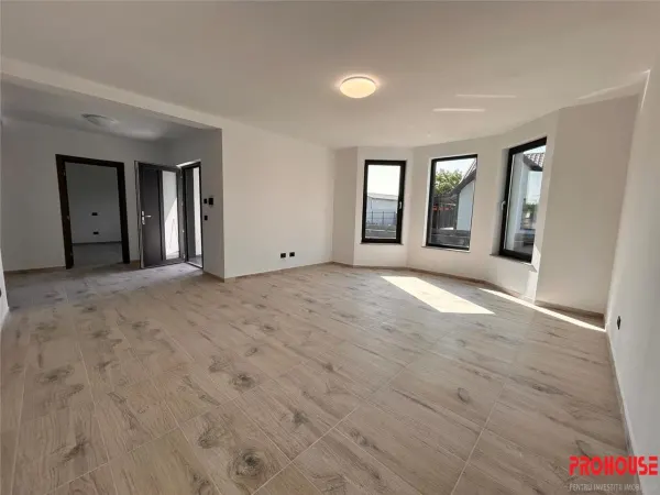 Casă 3 camere Bacău - poza 5