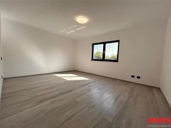 Casă 3 camere Bacău - poza 10