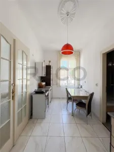 RECO Apartament 3 camere Ultracentral in Oradea - foto 1