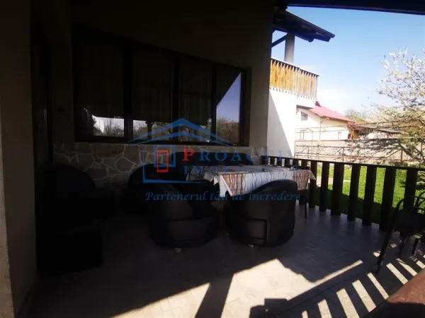 Casă 12 camere Ipotești - poza 14