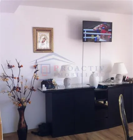 Casă 4 camere Suceava - poza 1