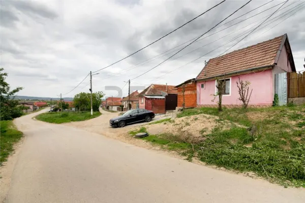 Casă 4 camere Cheriu - poza 1