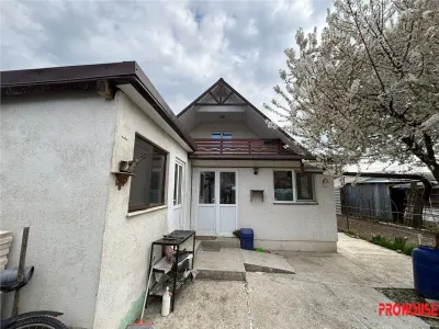 Casa P+M - teren 453mp - Margineni - foto 1
